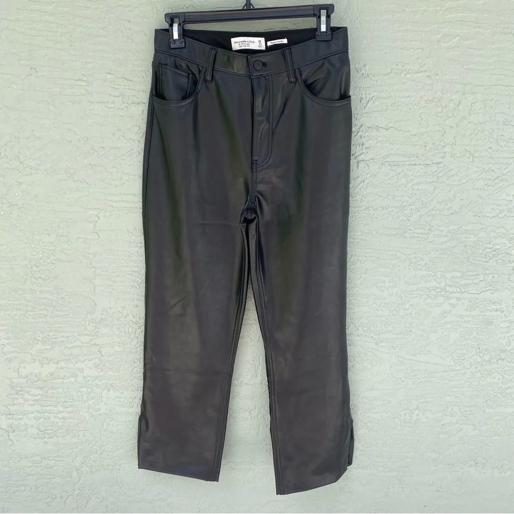 Abercrombie & Fitch Women's Black Vegan Leather High Rise Straight Pants Size 28